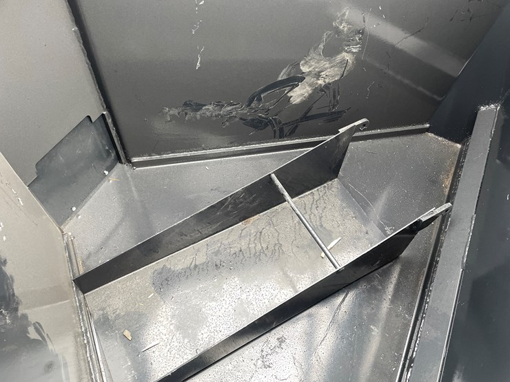 #2363-•-wolverine-universal-mount-concrete-chuter-attachment-image-11