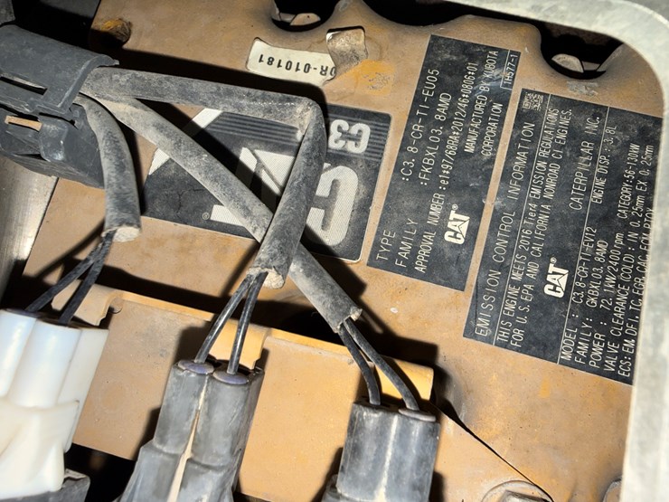 caterpillar-272d2-image-38