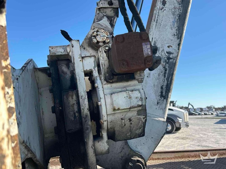 2003-sterling-l8500-image-25