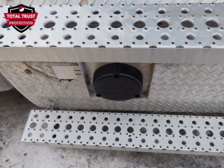 2020-freightliner-cascadia-116-image-6