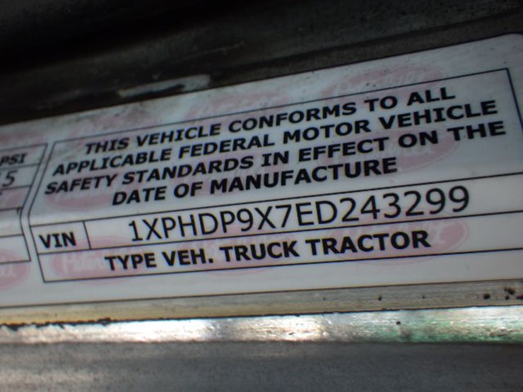 2014-peterbilt-386-image-22