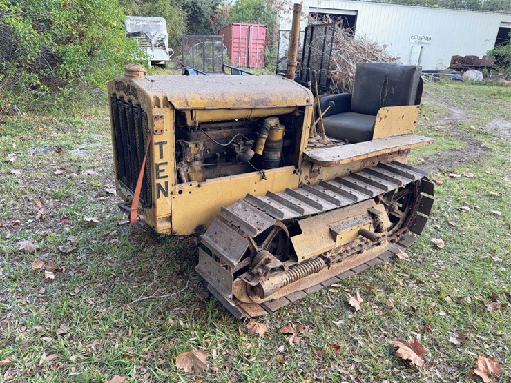 caterpillar-ten-gas-crawler-image-1