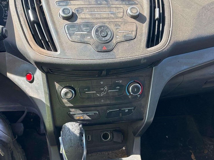 2017-ford-escape-image-15