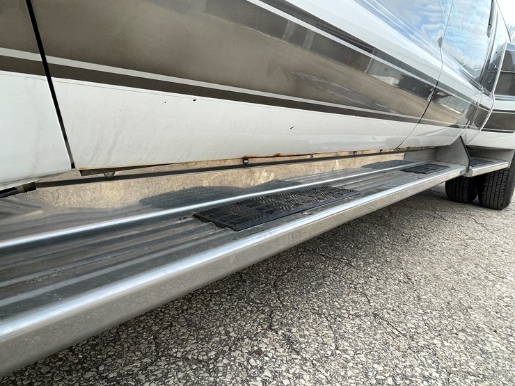 1999-ford-f350-image-13