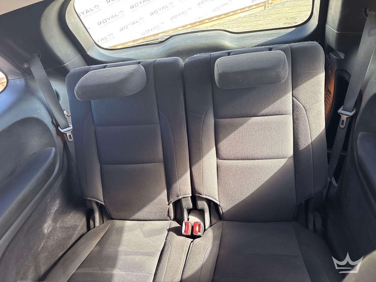 2013-dodge-durango-image-23