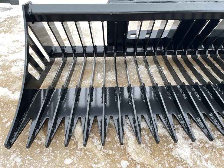 #2358-•-wolverine-mini-skid-steer-skeleton-bucket-image-12