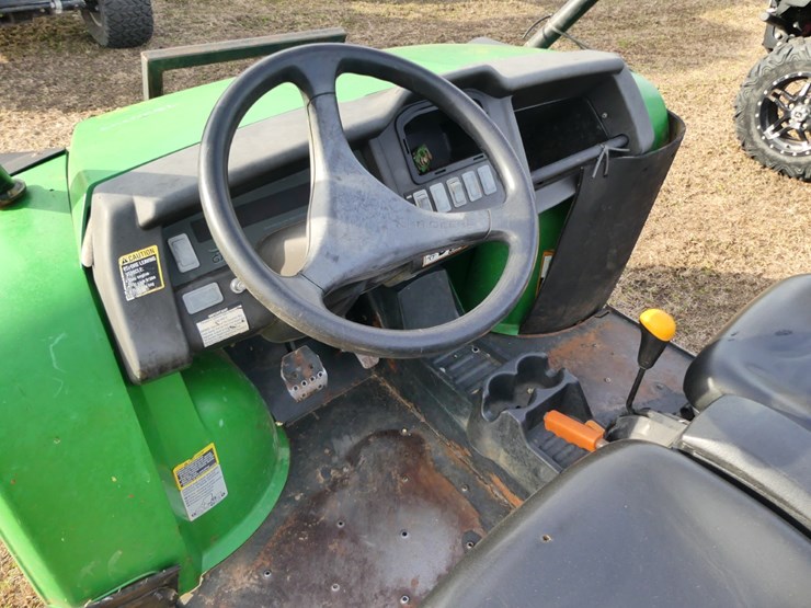 john-deere-gator-image-10