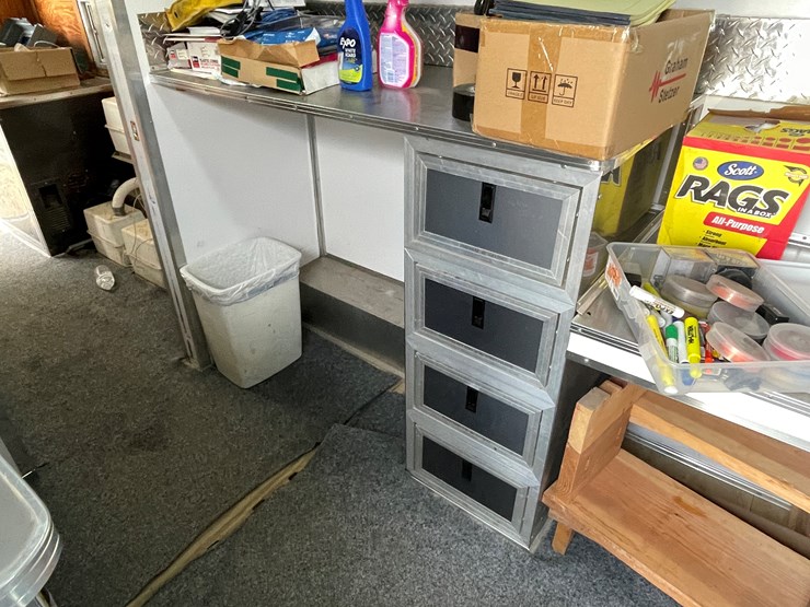 1999-united-expressline-image-31