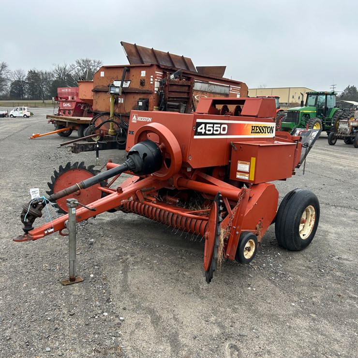 HESSTON 4550