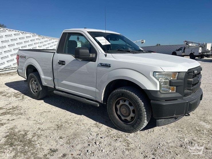 2017-ford-f150-image-2