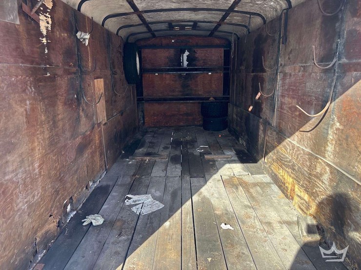 t/a-enclosed-trailer-image-6