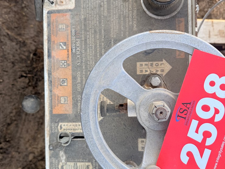 #2598-•-core-cut-cc1800xl-walk-behind-concrete-saw-image-9