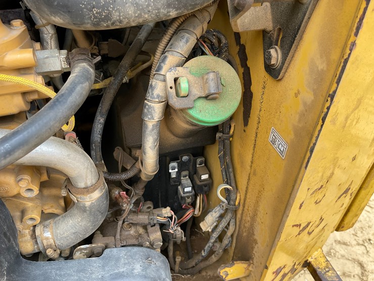 caterpillar-279d-image-74