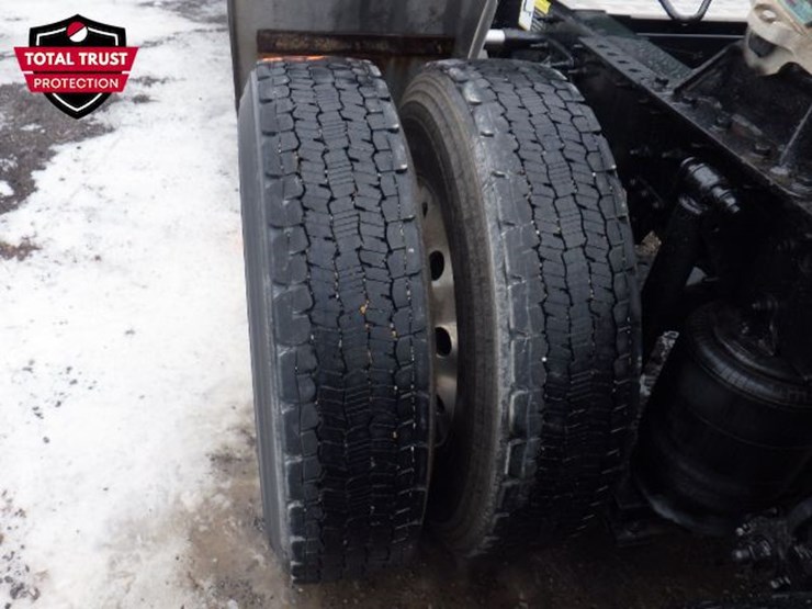 2023-mack-anthem-image-14