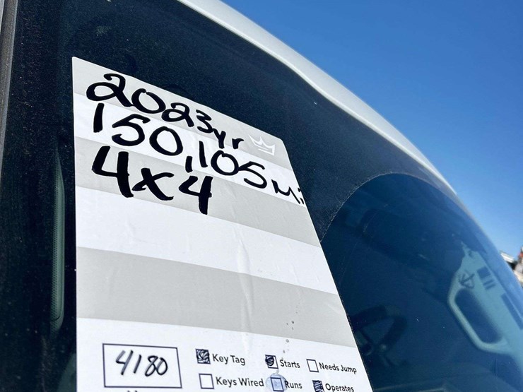 2023-ford-f350-image-22