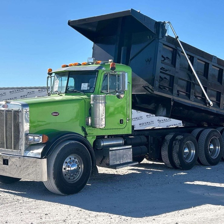 2004 PETERBILT 357