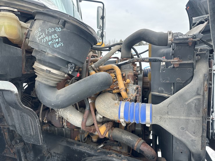 2008-caterpillar-c13-image-49