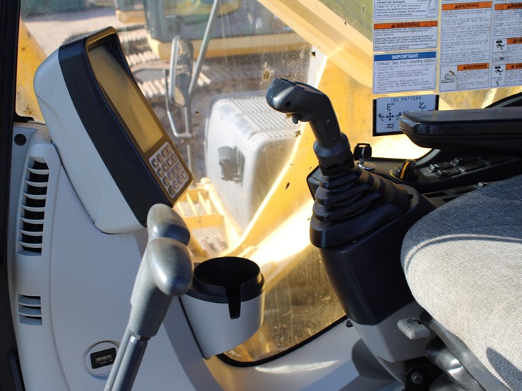 2013-kobelco-sk350-image-13