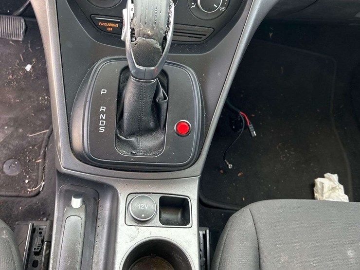 2016-ford-escape-image-19