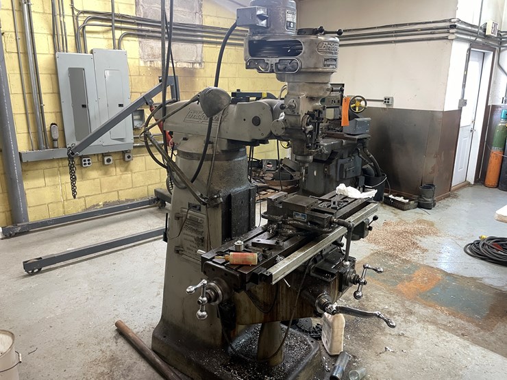 #5971-•-bridgeport-metal-milling-machine-image-2