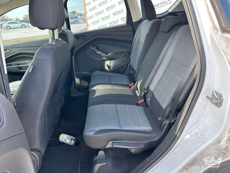 2017-ford-escape-image-24