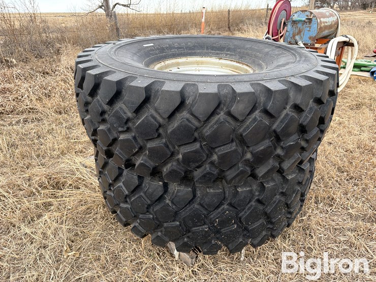 michelin-16.00r20-tires-&-rims-image-3