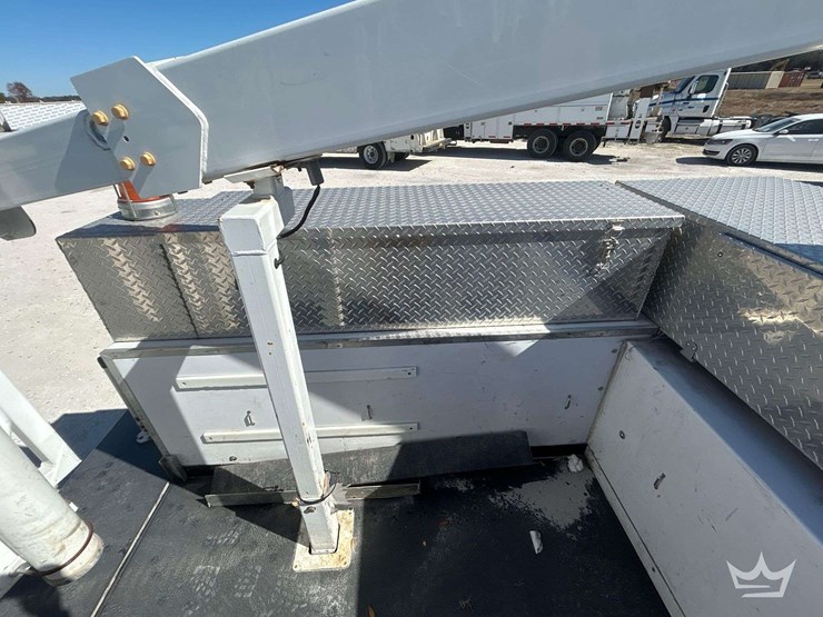 2012-altec-at200a-image-32