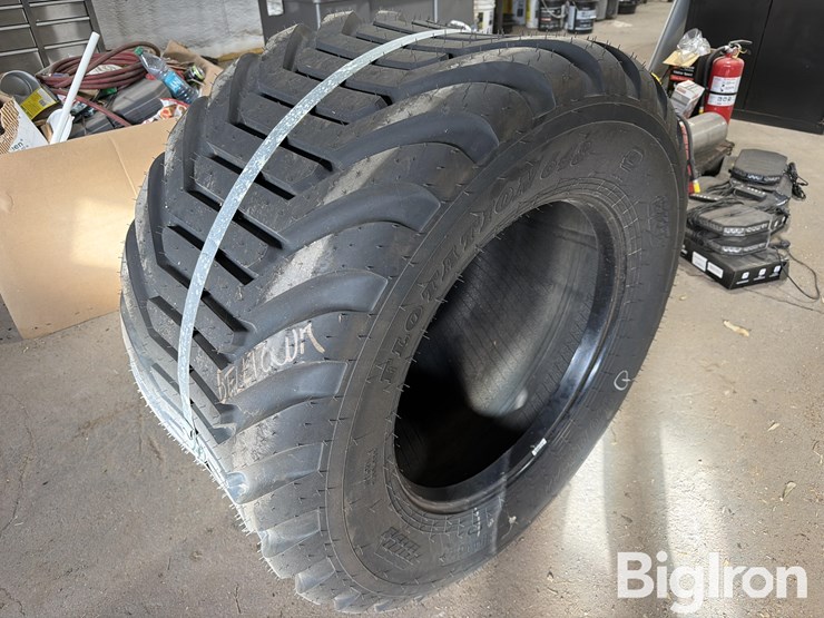 bkt-550/45-22.5-tire-image-4
