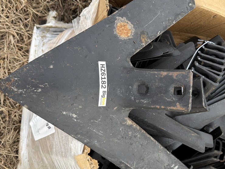 unverferth-tillage-sweeps-image-6