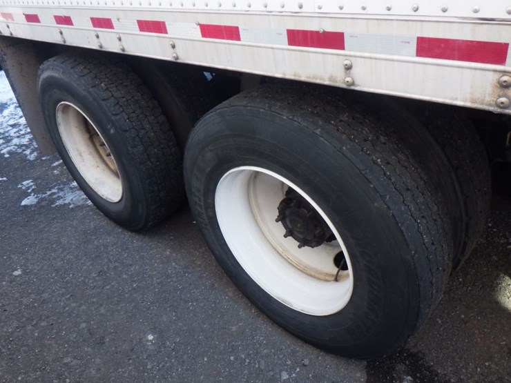 2019-freightliner-cascadia-113-image-5