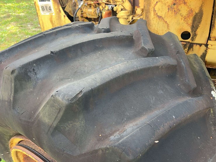 caterpillar-814-image-52