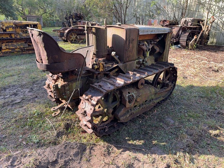 caterpillar-2-ton-image-4