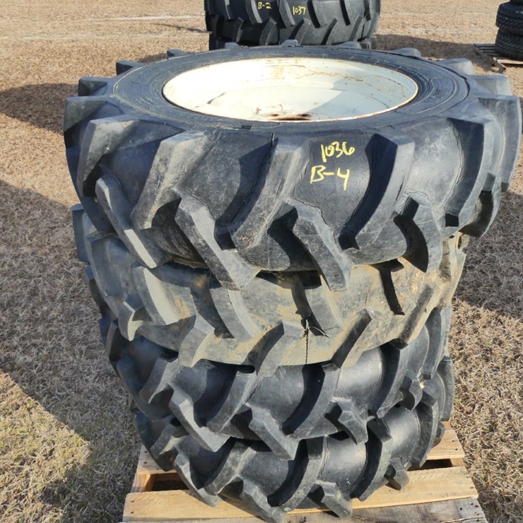 Pallet of Four Pivot Wheels & Tires