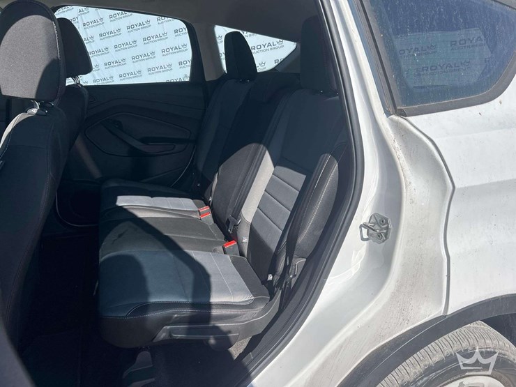 2017-ford-escape-image-17