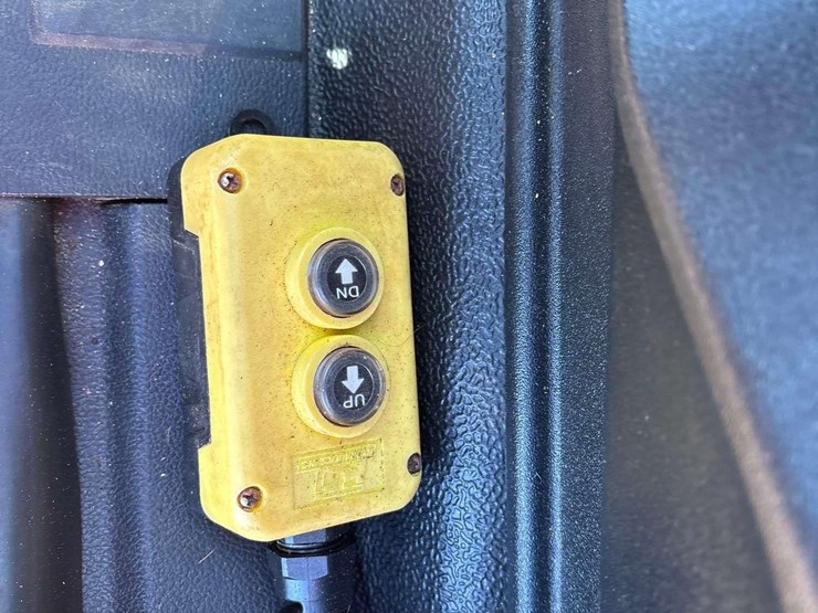 2018-ford-f350-image-16