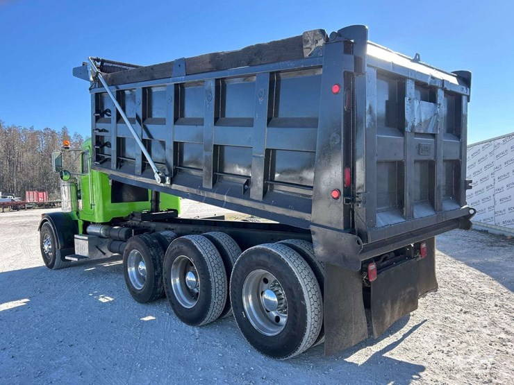 2004-peterbilt-357-image-4