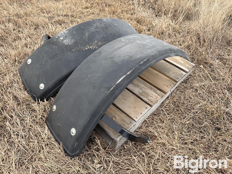 tractor-fenders-image-1