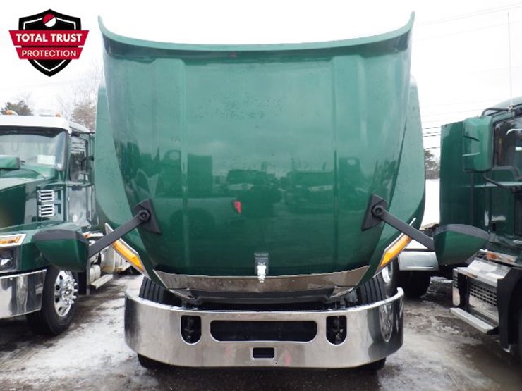 2023-mack-anthem-image-22