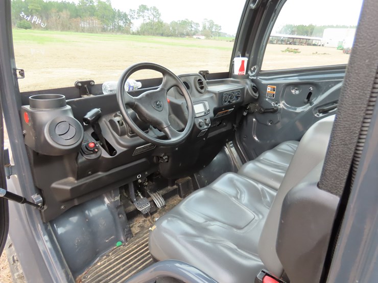 2015-kubota-rtv-x1100c-image-12