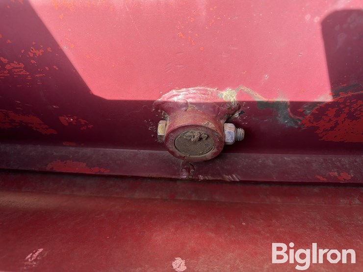 demco-harvest-wagon-image-10