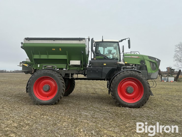 2023-fendt-rogator-934h-self-propelled-dry-spreader-image-4