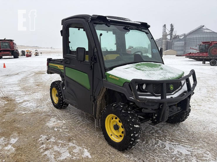 john-deere-gator-xuv-835m-image-7