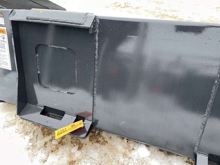 #2341-•-wolverine-universal-mount-track-duty-bucket-image-18