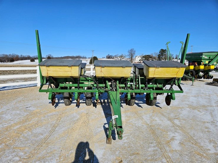 john-deere-7000-image-8