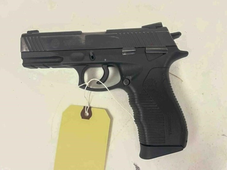 taurus-pistol-image-7