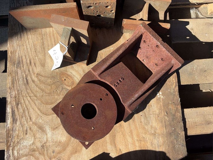 miscellaneous-milling-angle-plates-(x8)-image-4