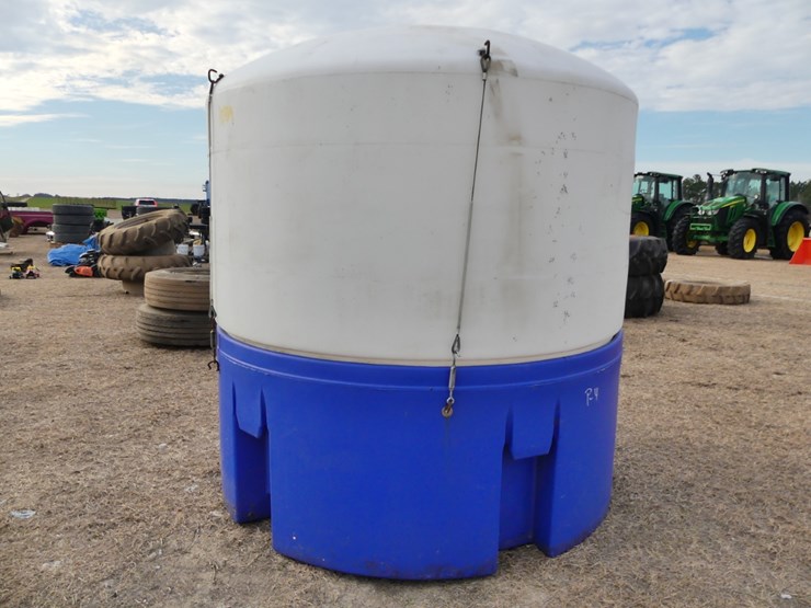 400-gallon-water-tank-image-2