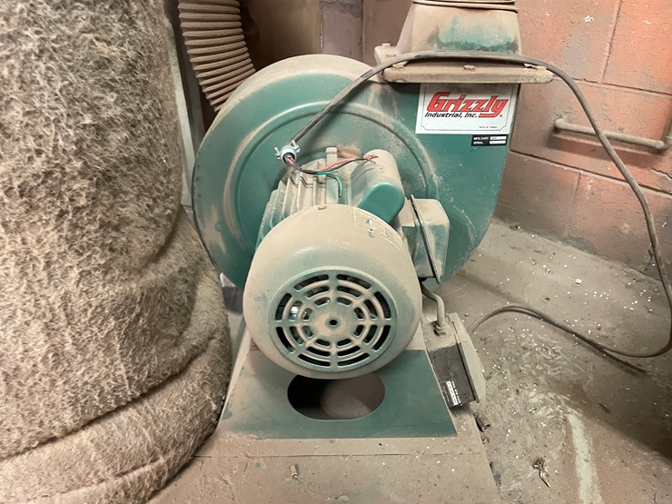 #5953-•-grizzly-dust-collector-image-3