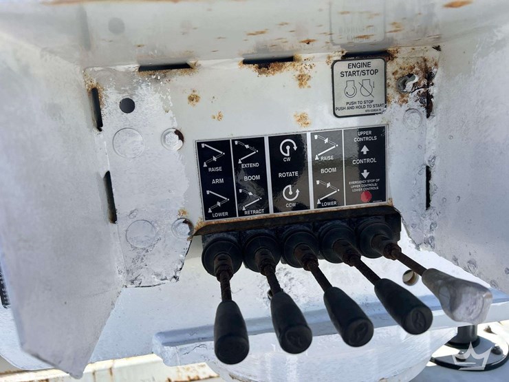 2013-altec-at37g-image-32