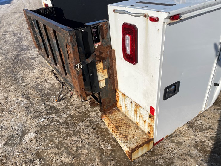 dodge-ram-3500-image-25